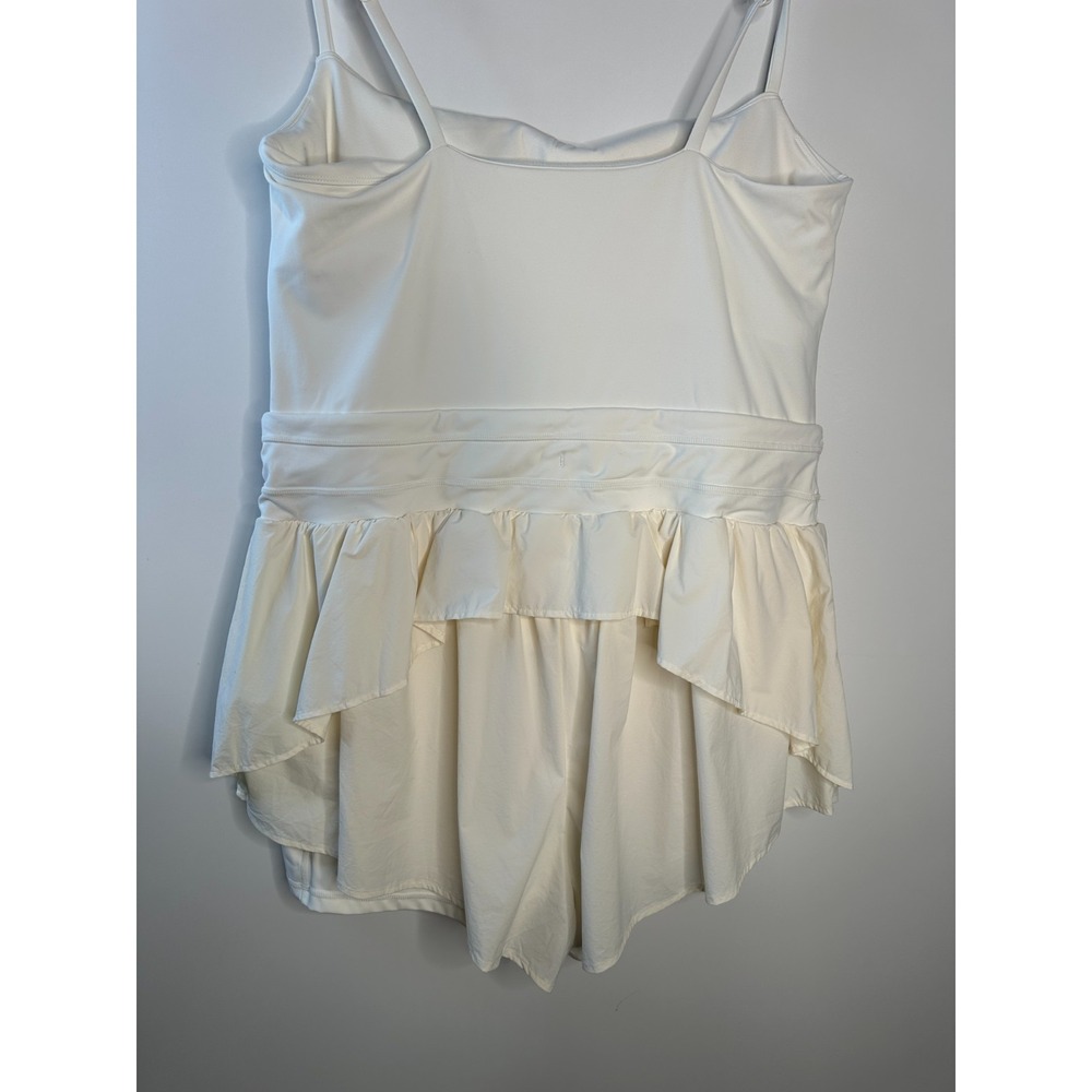 Popflex On the Runsie Coconut Cream Ruffle Athletic Stretch Romper Plus Size 1X - Picture 7 of 16